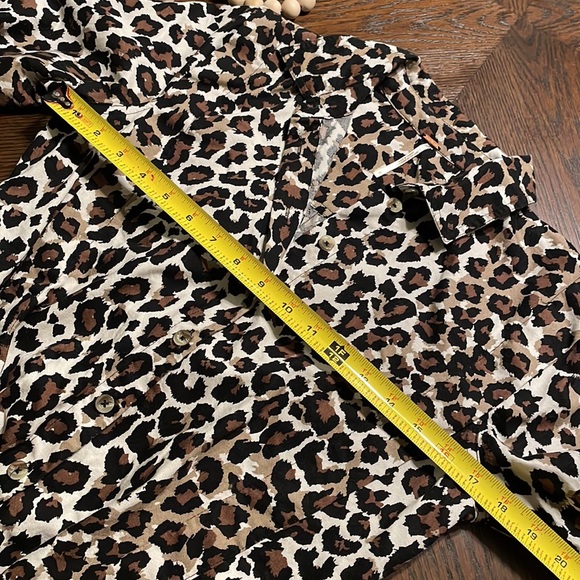 Free People Leopard Animal Print Crop Top Button Down Knot Bottom Size Sm NWOT - Picture 6 of 10